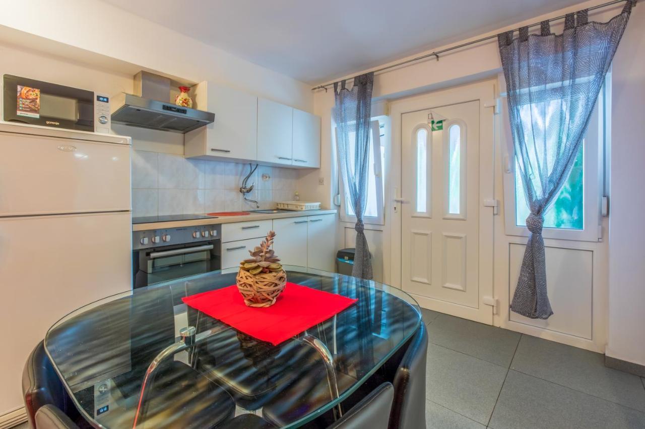 Apartments With A Parking Space Crikvenica - 5478 Εξωτερικό φωτογραφία